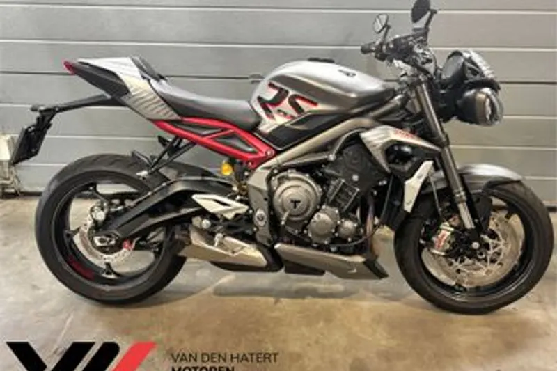 Triumph Street Triple 765 (2022)