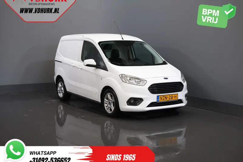 Ford Transit Courier (2023)