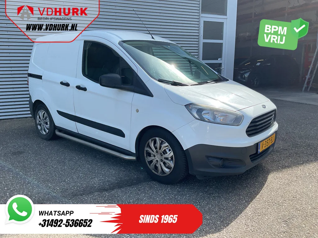 Ford Transit Courier (2016) — foto 1