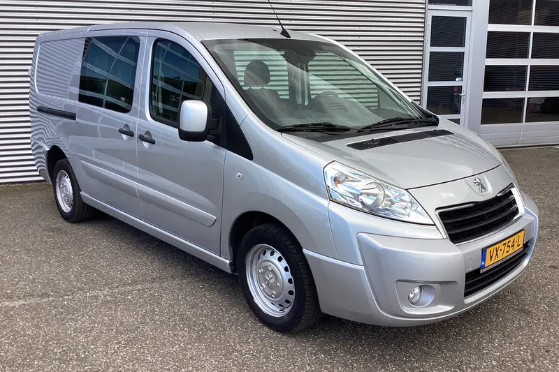 Peugeot Expert (2016)