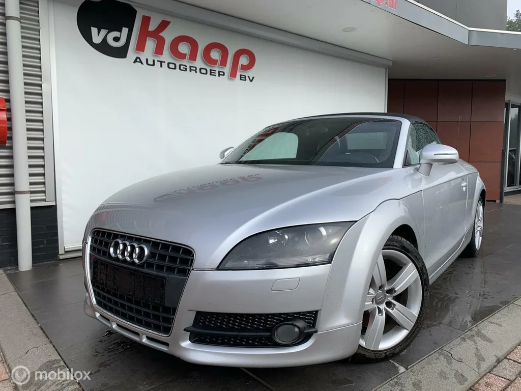 Audi TT (2008) — foto 1