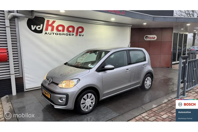 Volkswagen Up! (2017)
