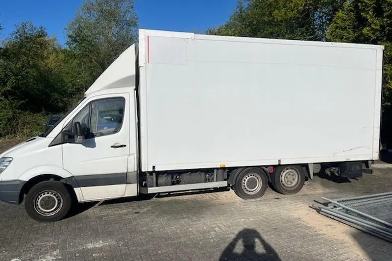 Mercedes-Benz Sprinter (2012)