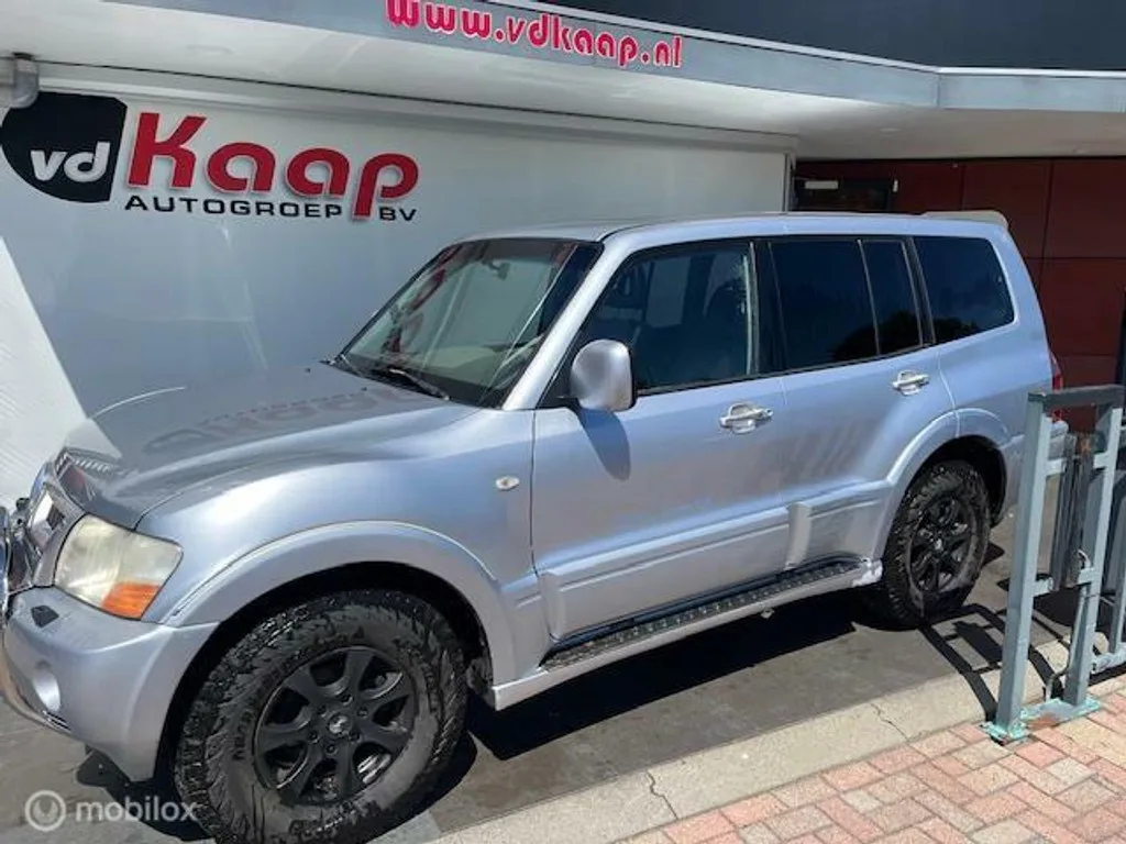 Mitsubishi Pajero (2006) — foto 1