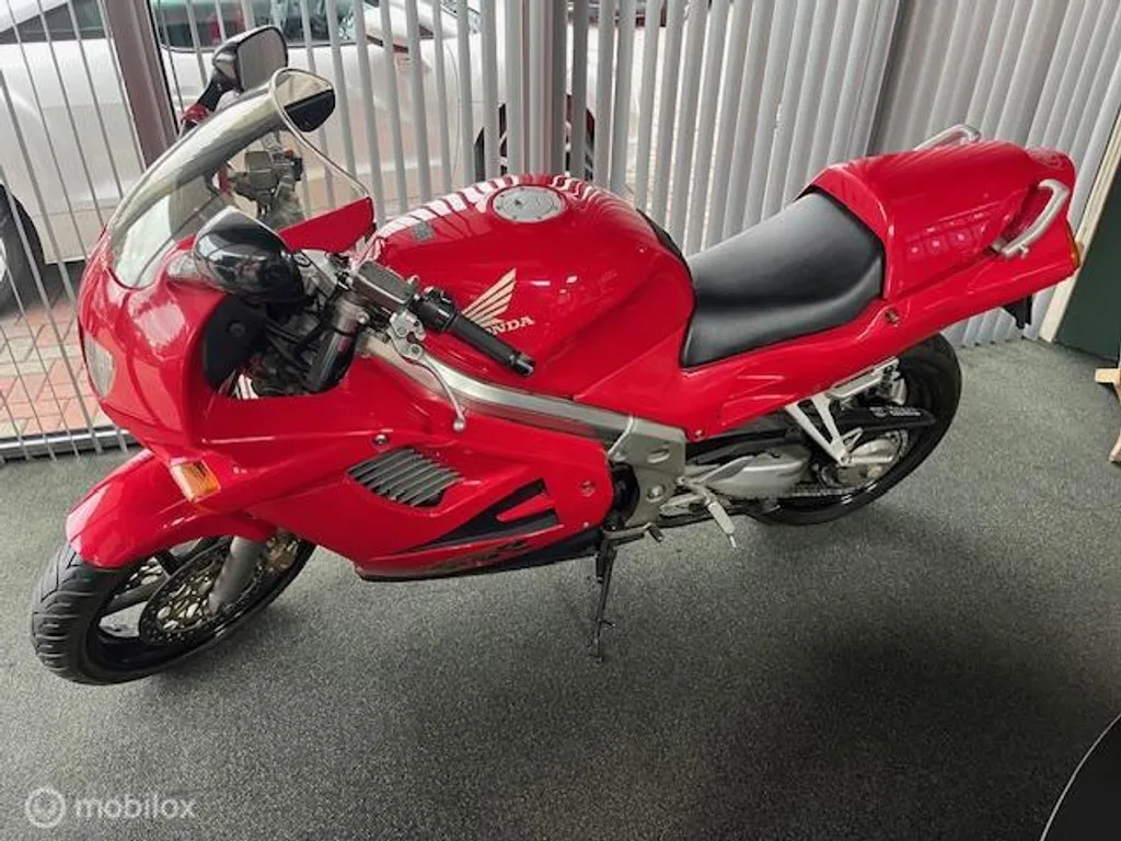 Honda CB750 (1994) — foto 1