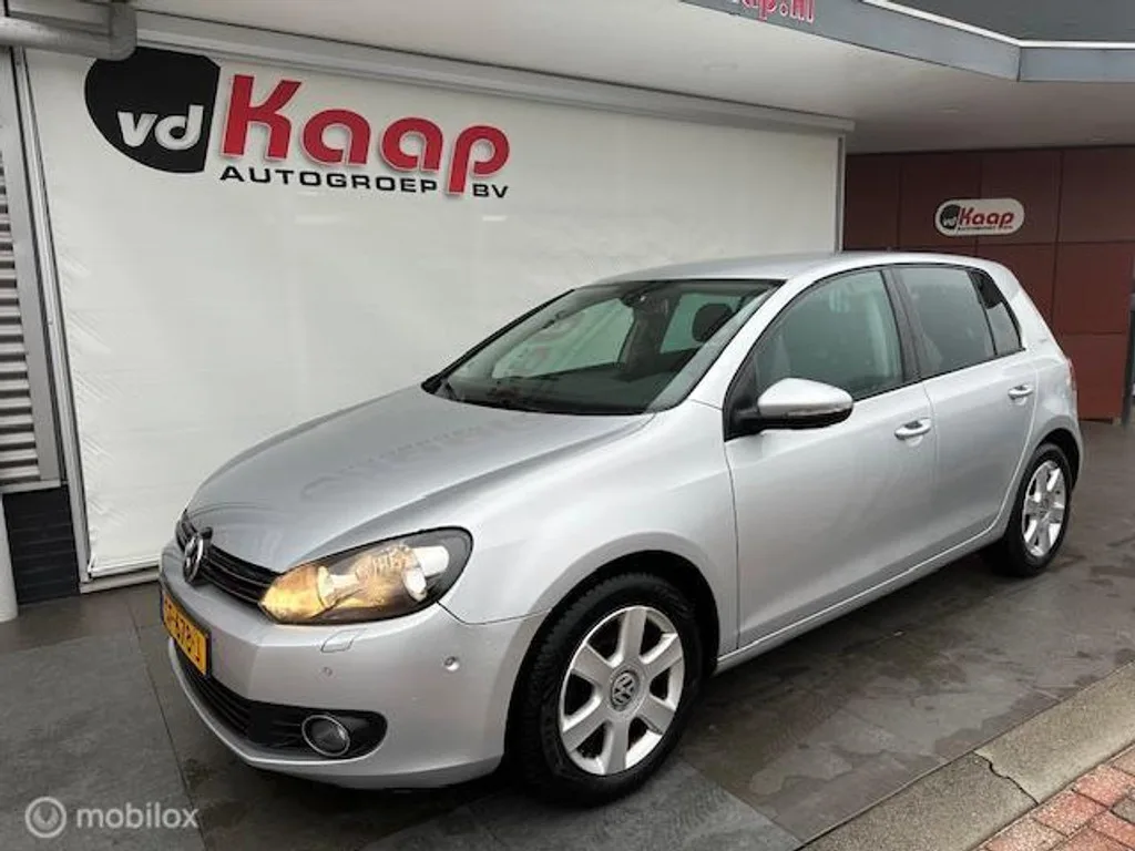 Volkswagen Golf (2010) — foto 1
