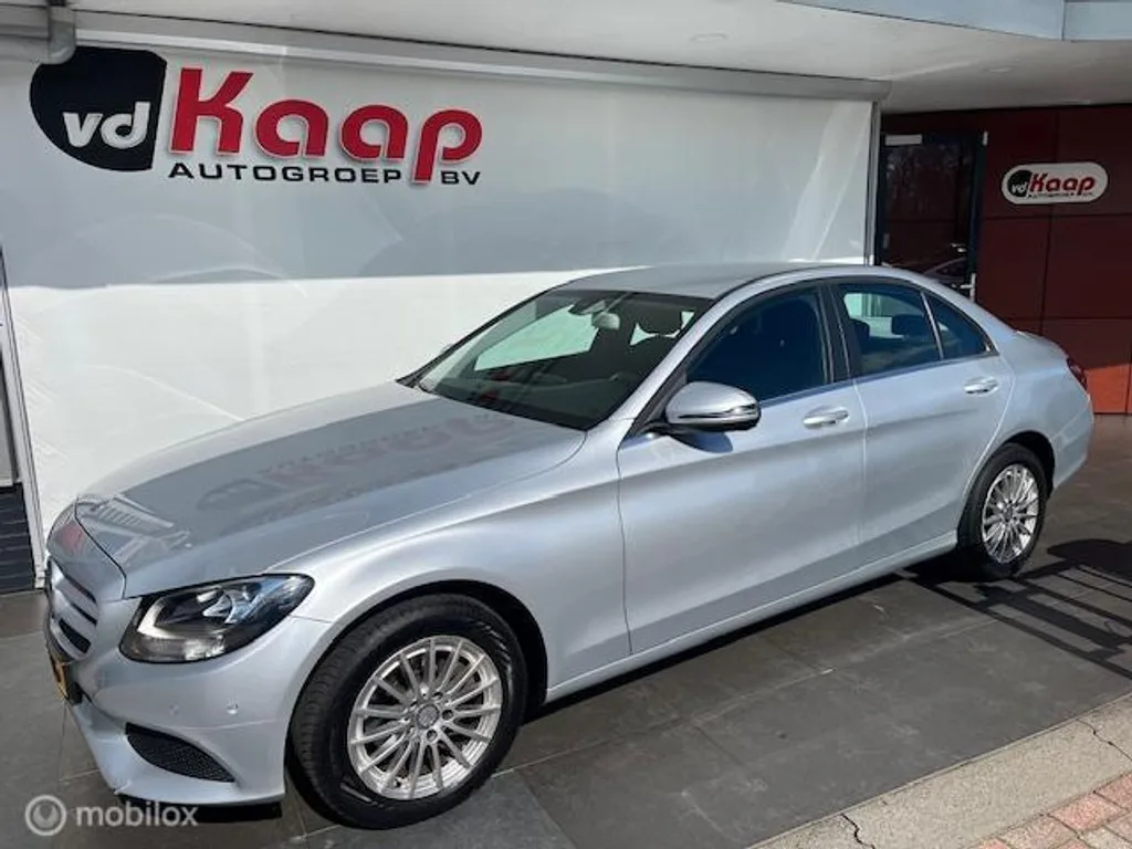 Mercedes-Benz C-Klasse (2018) — foto 1