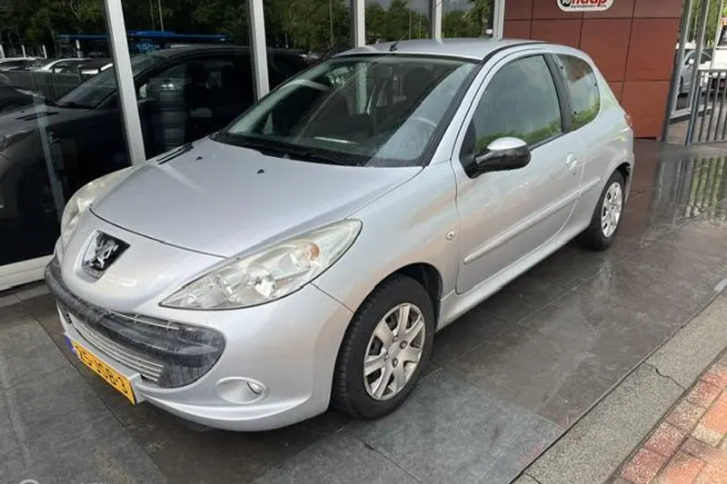 Peugeot 207 (2009)