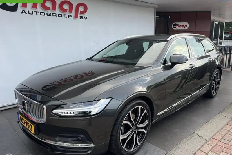 Volvo V90 (2021)