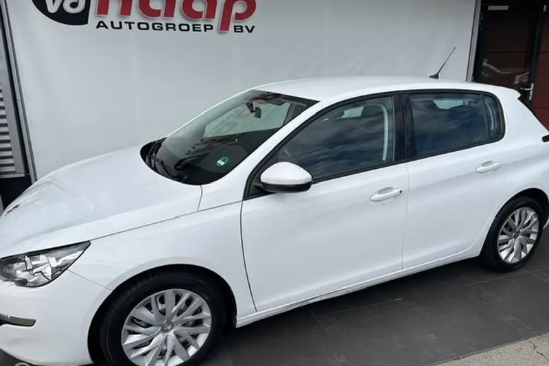 Peugeot 308 (2015)