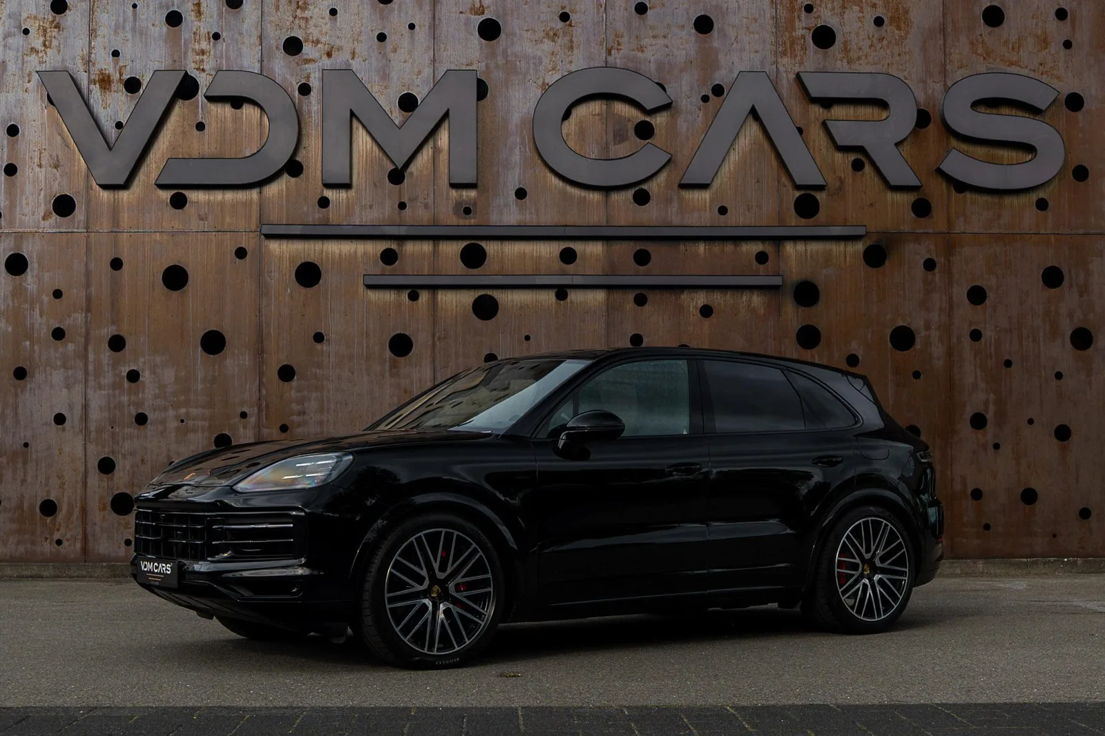 Porsche Cayenne (2024) — foto 1