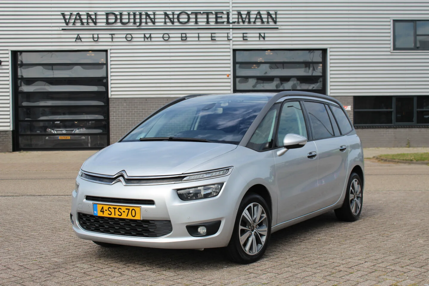 Citroën Grand C4 Picasso (2013) — foto 1