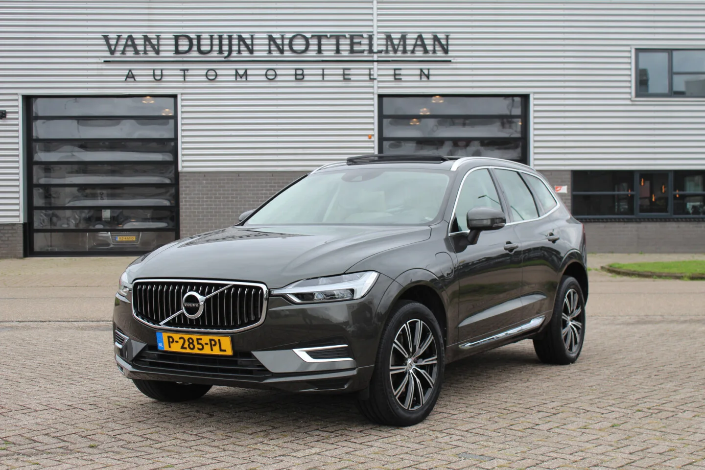 Volvo XC60 (2019) — foto 1