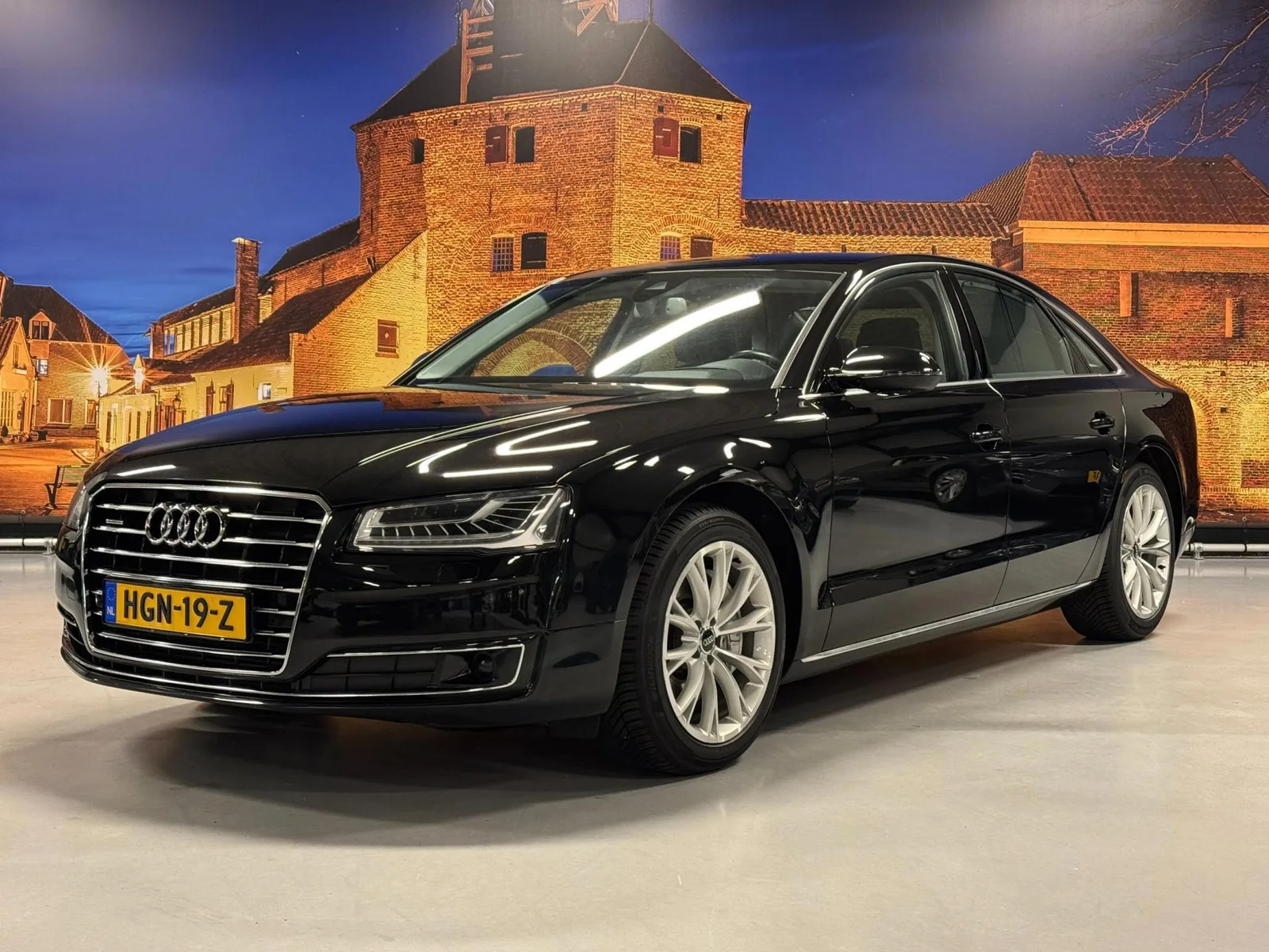 Audi A8 (2017) — foto 1