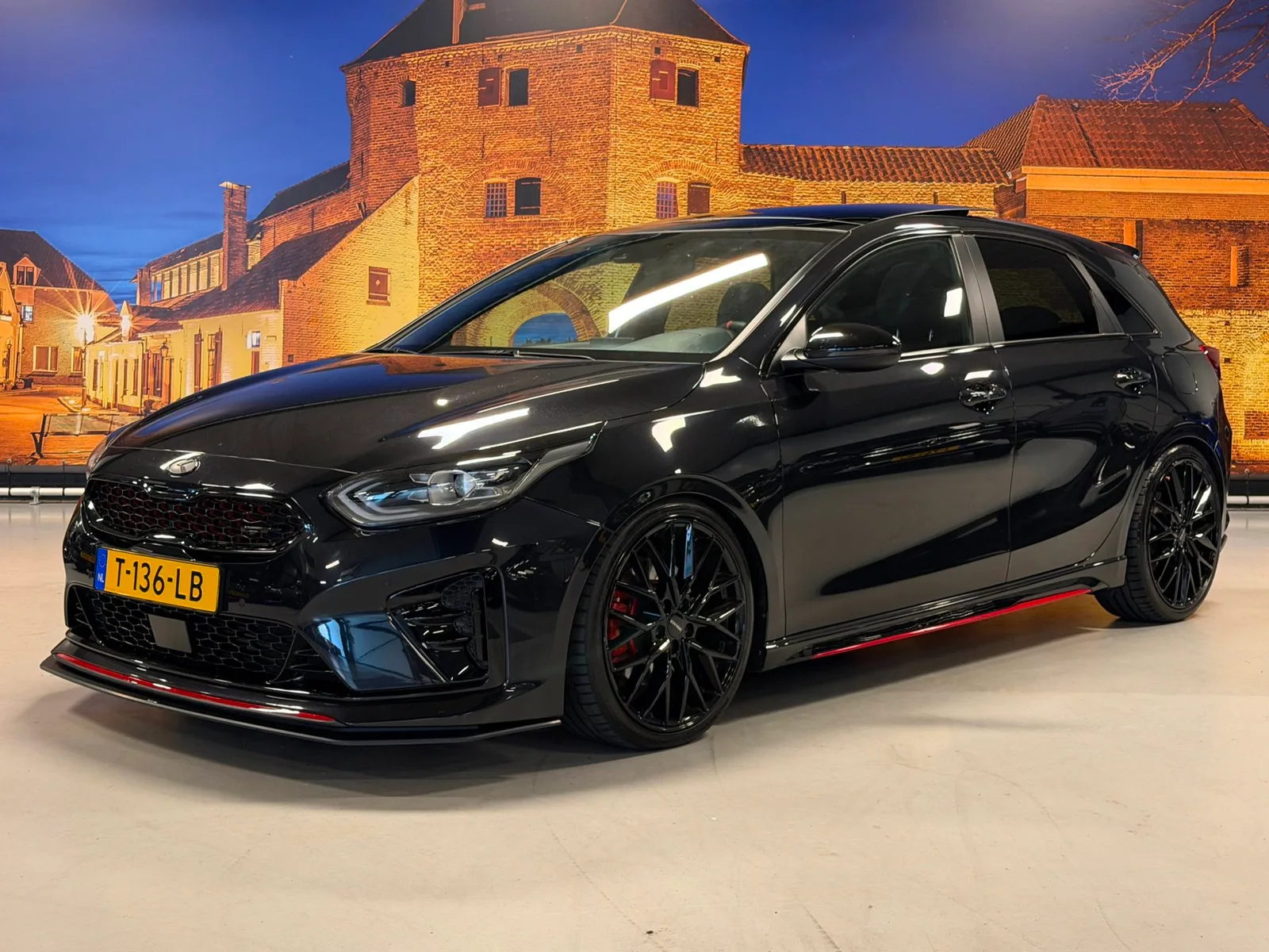 Kia Ceed (2019) — foto 1