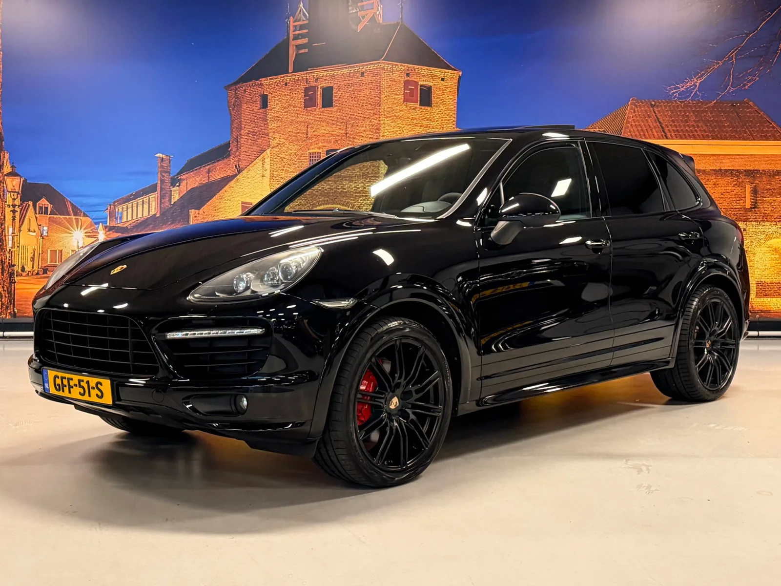 Porsche Cayenne (2014) — foto 1