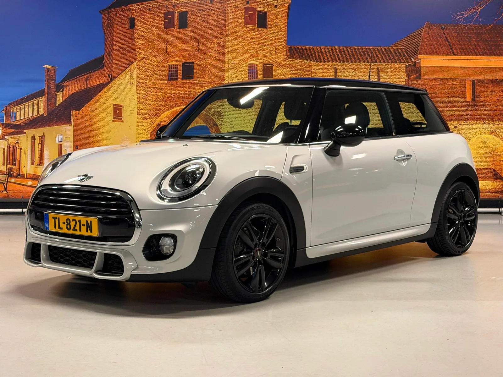 MINI Cooper (2018) — foto 1