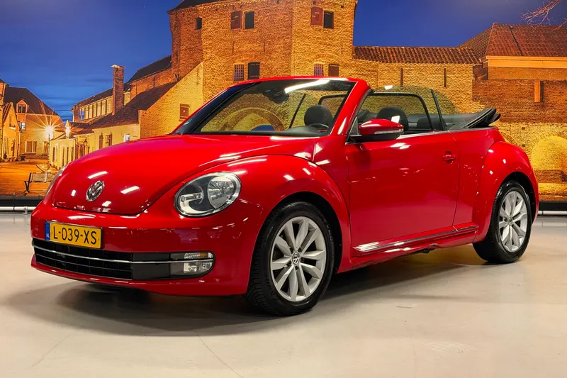 Volkswagen Beetle (2015)