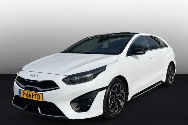 Kia Proceed (2022)