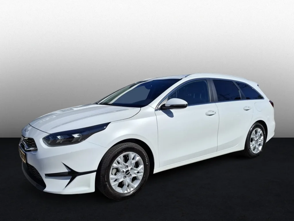 Kia Ceed (2024) — foto 1