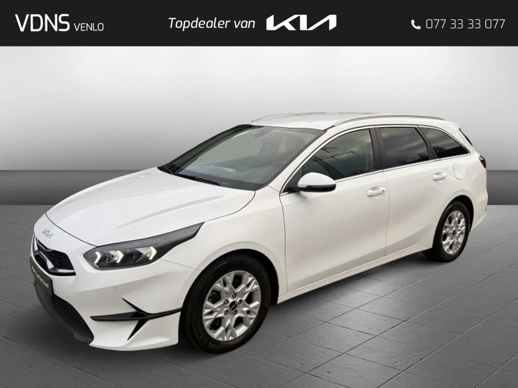 Kia Ceed (2024) — foto 1