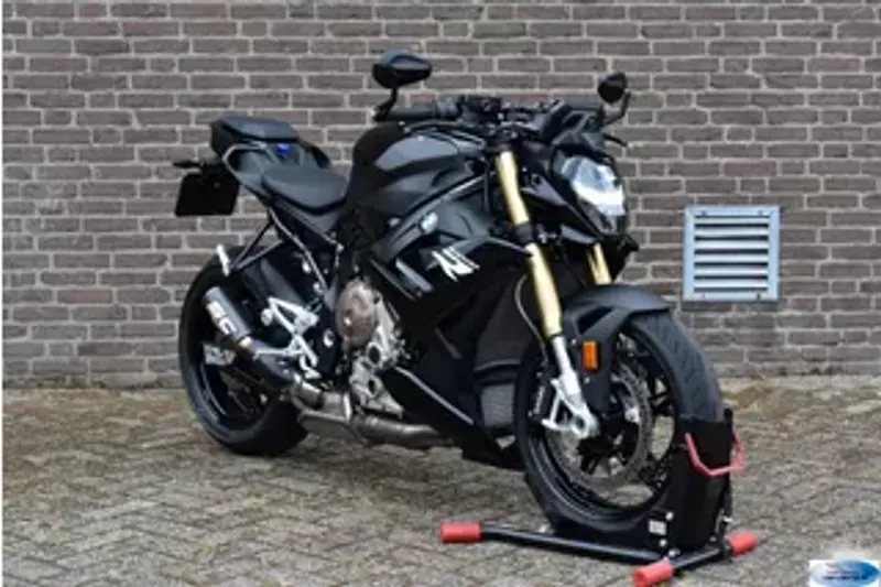 BMW S 1000 R (2024)