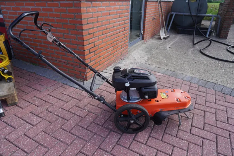 ARIENS Onkruidborstel (2026)