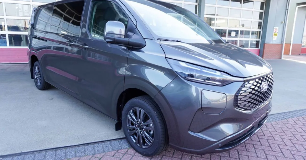 Ford E-Transit (2026) — foto 1