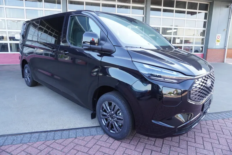 Ford E-Transit Custom (2026)
