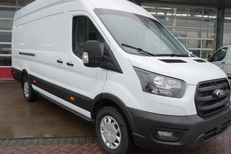 Ford Transit (2024)