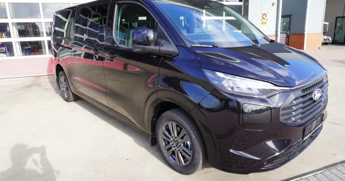 Ford Transit Custom (2026) — foto 1