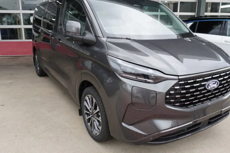 Ford Transit Custom (2026)