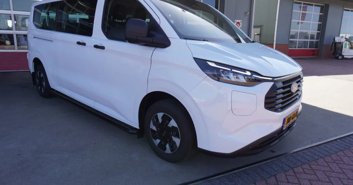 Ford Transit Custom (2026) — foto 1