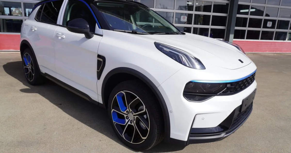 Lynk & Co 01 (2026) — foto 1
