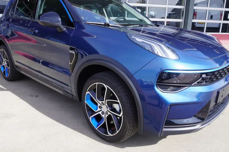 Lynk & Co 01 (2026)