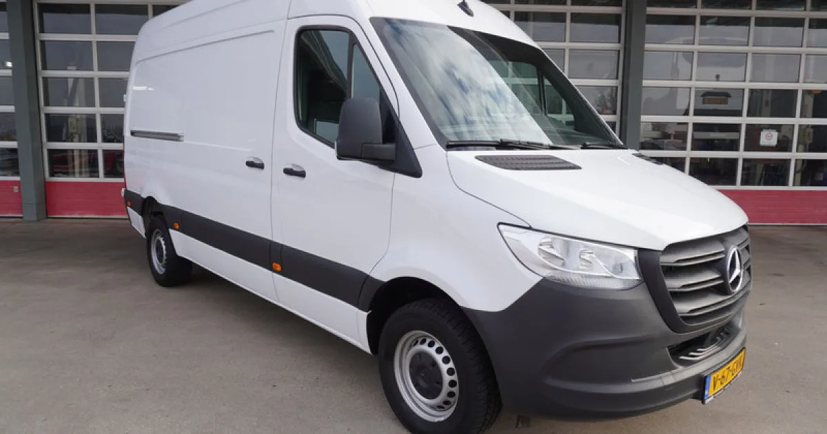 Mercedes-Benz Sprinter (2021) — foto 1