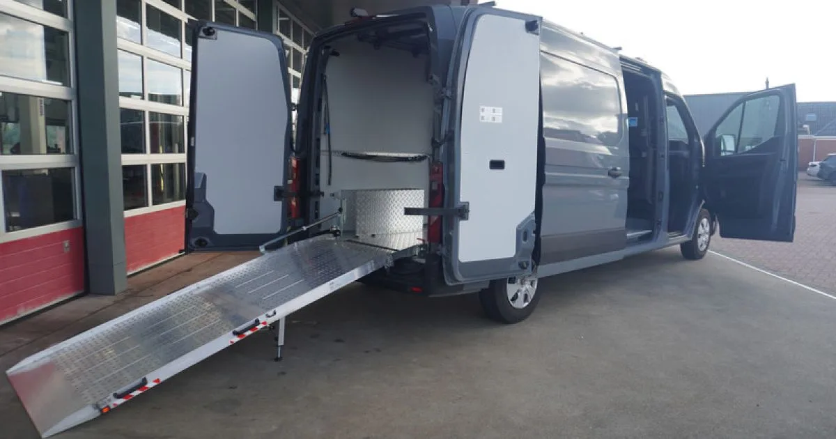 Renault Master (2024) — foto 1