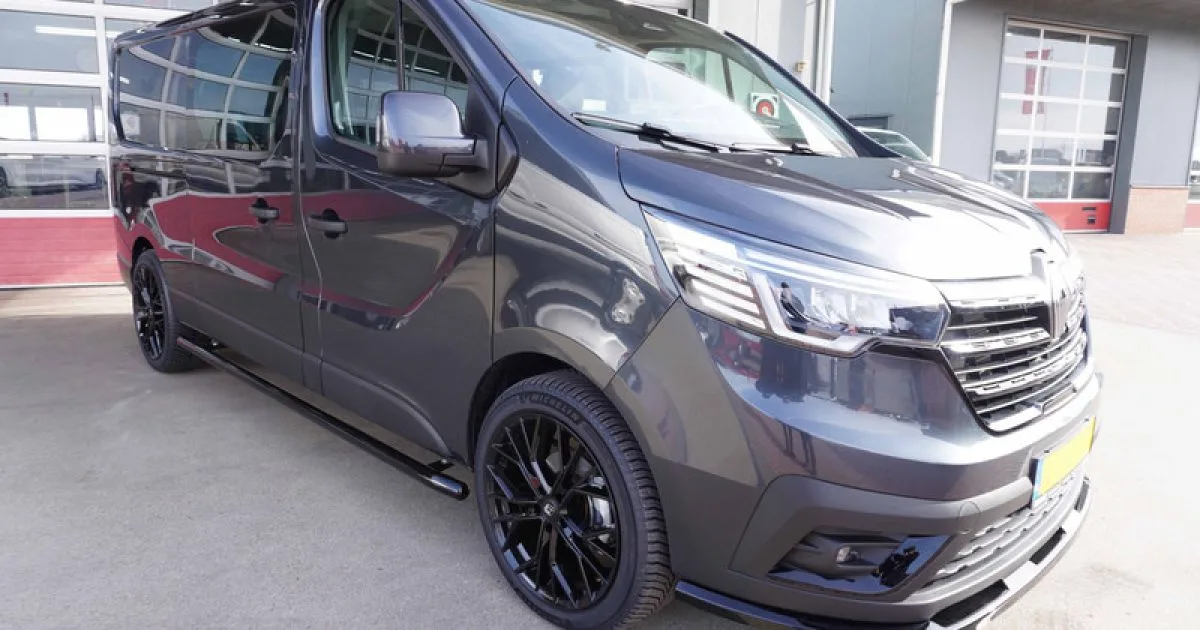 Renault Trafic (2018) — foto 1