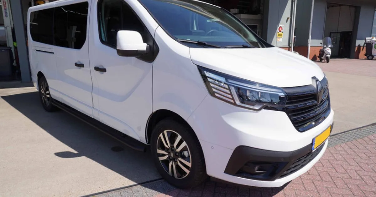 Renault Trafic (2024) — foto 1