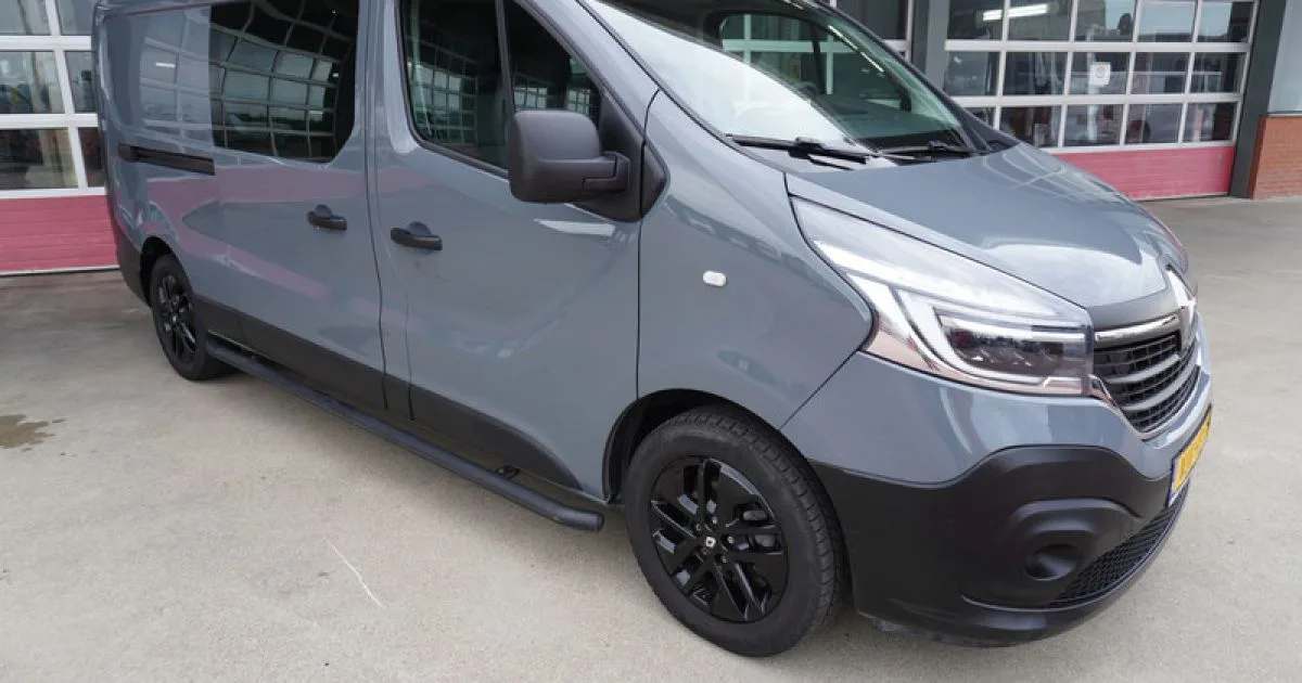 Renault Trafic (2021) — foto 1