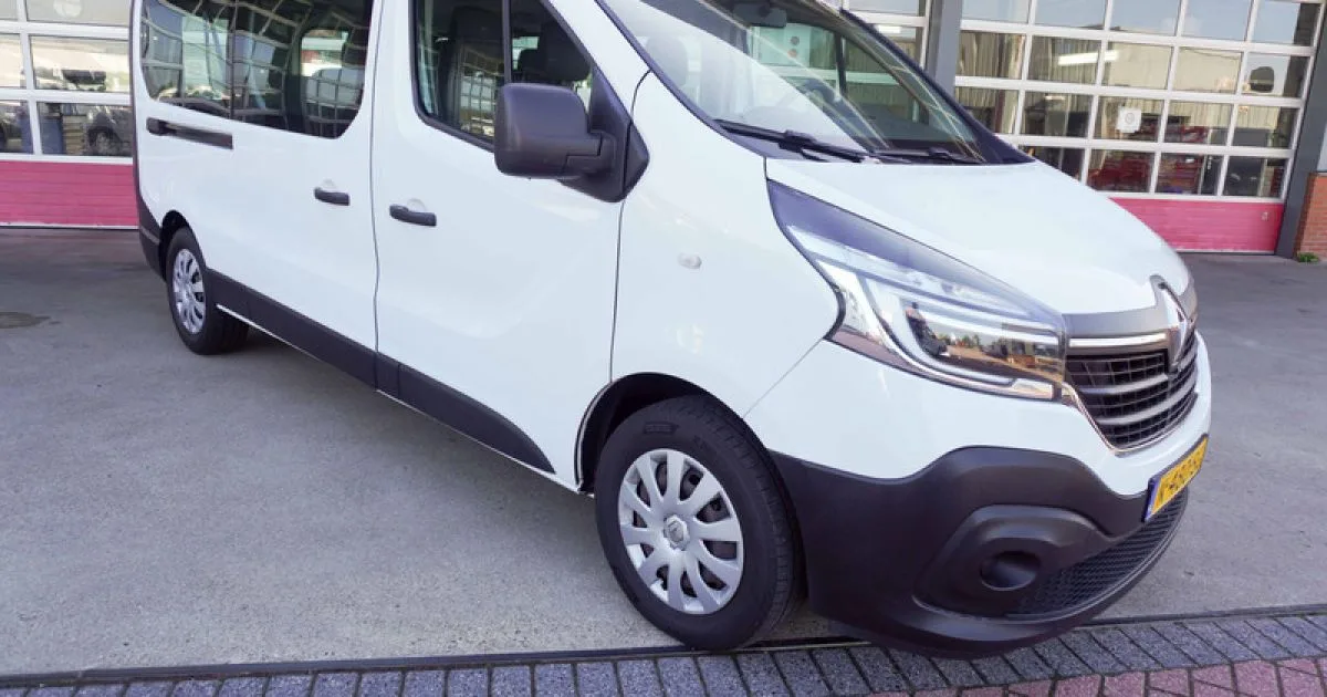 Renault Trafic (2020) — foto 1