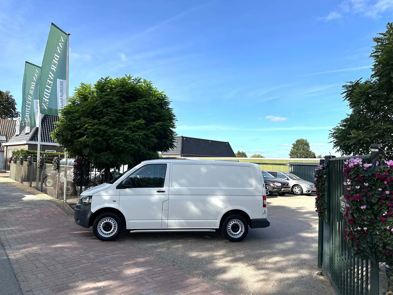 Volkswagen Transporter (2011) — foto 1