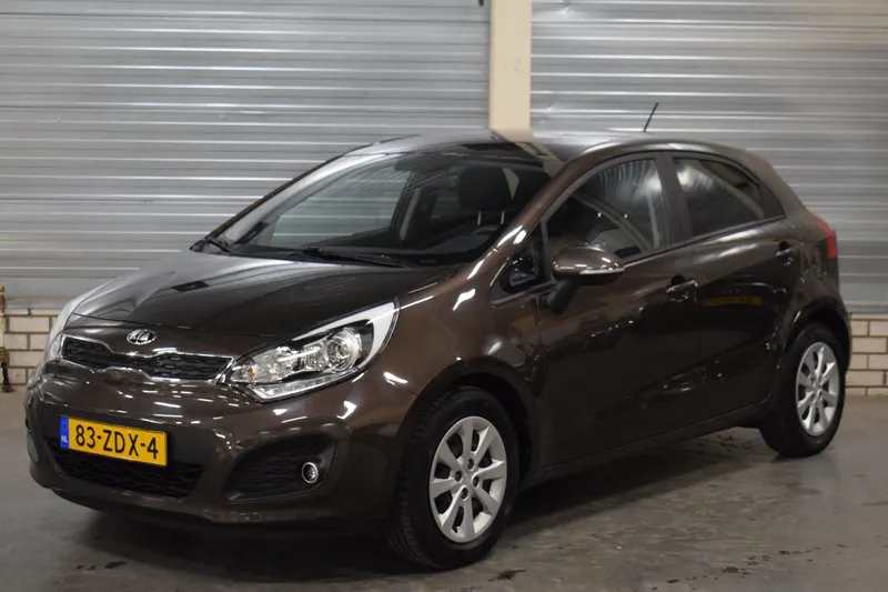 Kia Rio (2012)