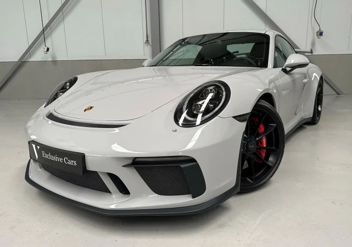 Porsche 911 (2018) — foto 1