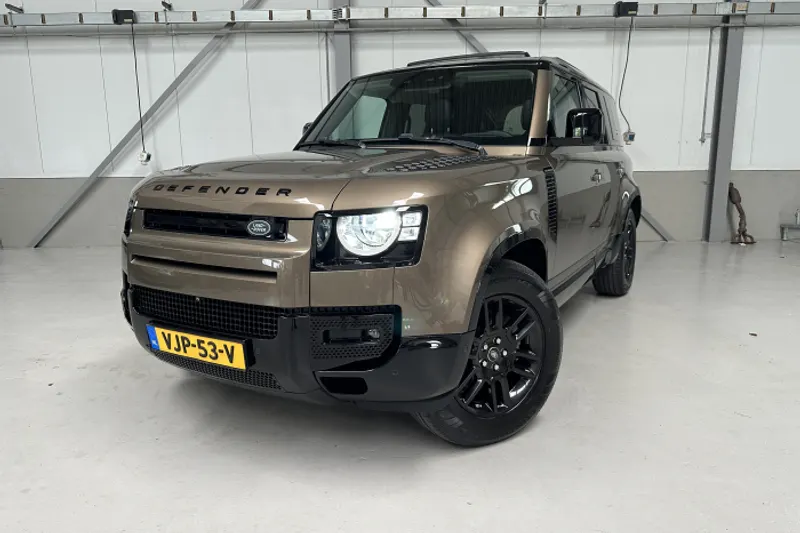 Land Rover Defender (2020)