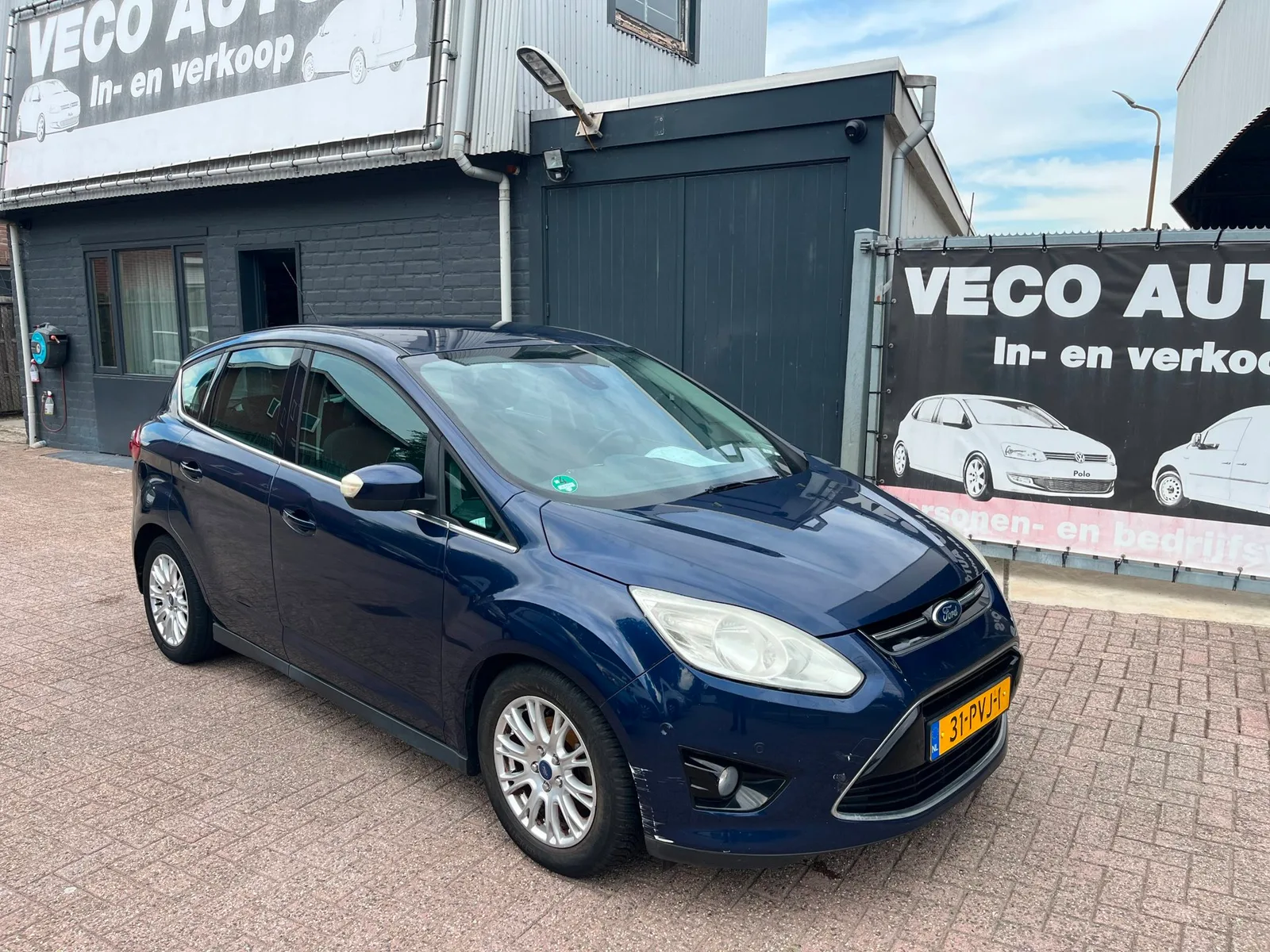 Ford C-Max (2011) — foto 1