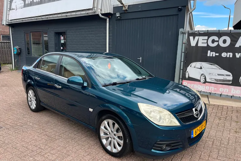 Opel Vectra (2008)