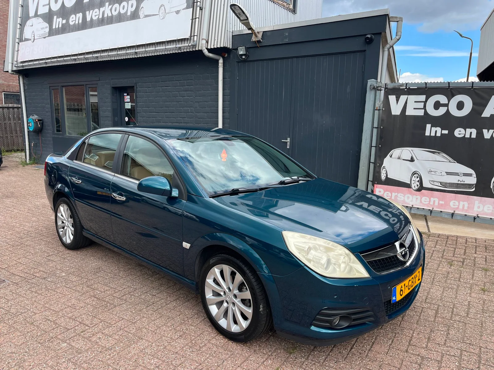 Opel Vectra (2008) — foto 1