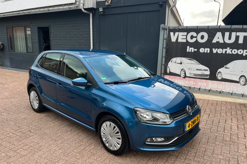 Volkswagen Polo (2015)