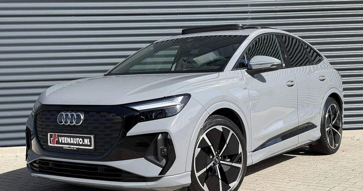Audi Q4 e-tron (2022) — foto 1